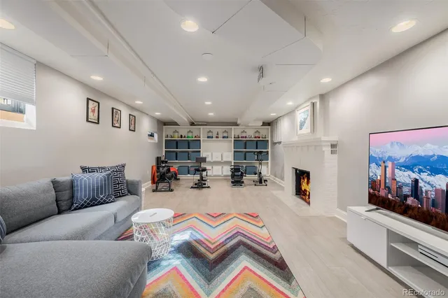 $12,500 | 353 Bellaire Street, Denver, CO 80220