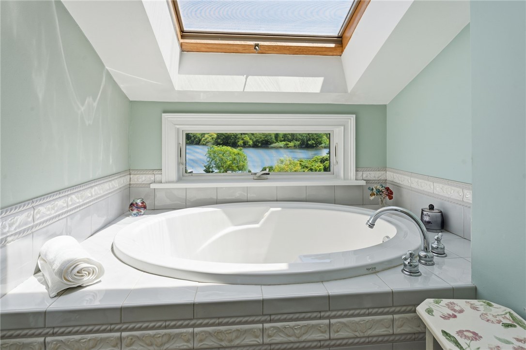 180 Clearview Road Charlestown, RI 02813 - Photo 18 of 50
