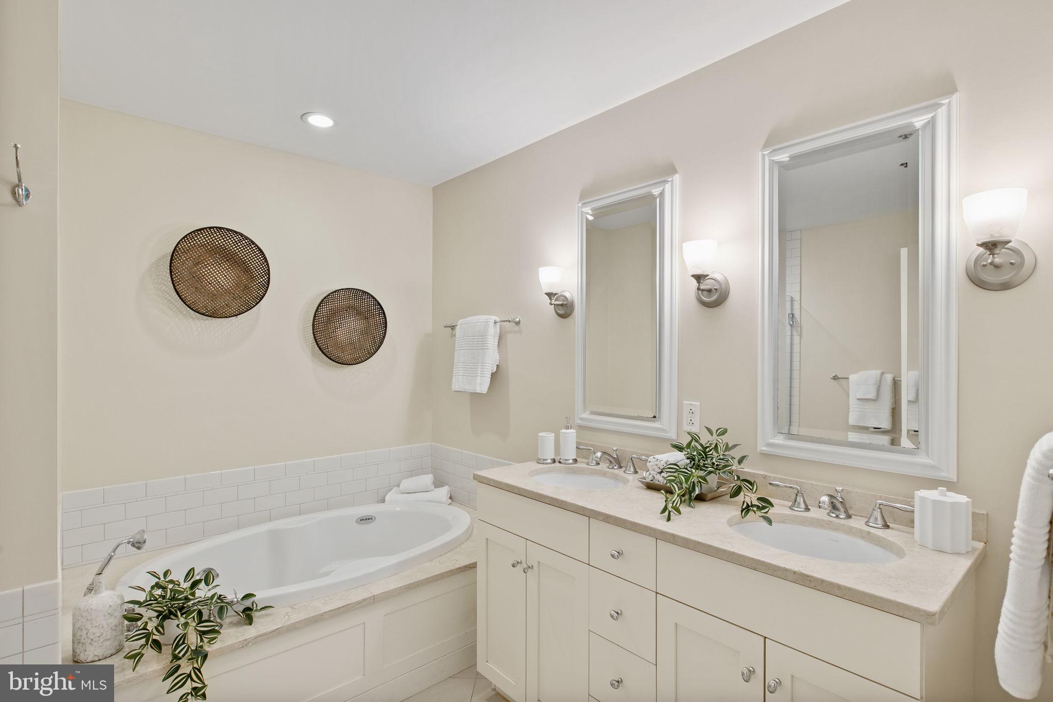 300 Iron Works Way, Unit 326 Wayne, PA 19087 - Photo 26 of 38