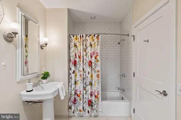 $850,000 | 300 Iron Works Way, Unit 326, Wayne, PA 19087