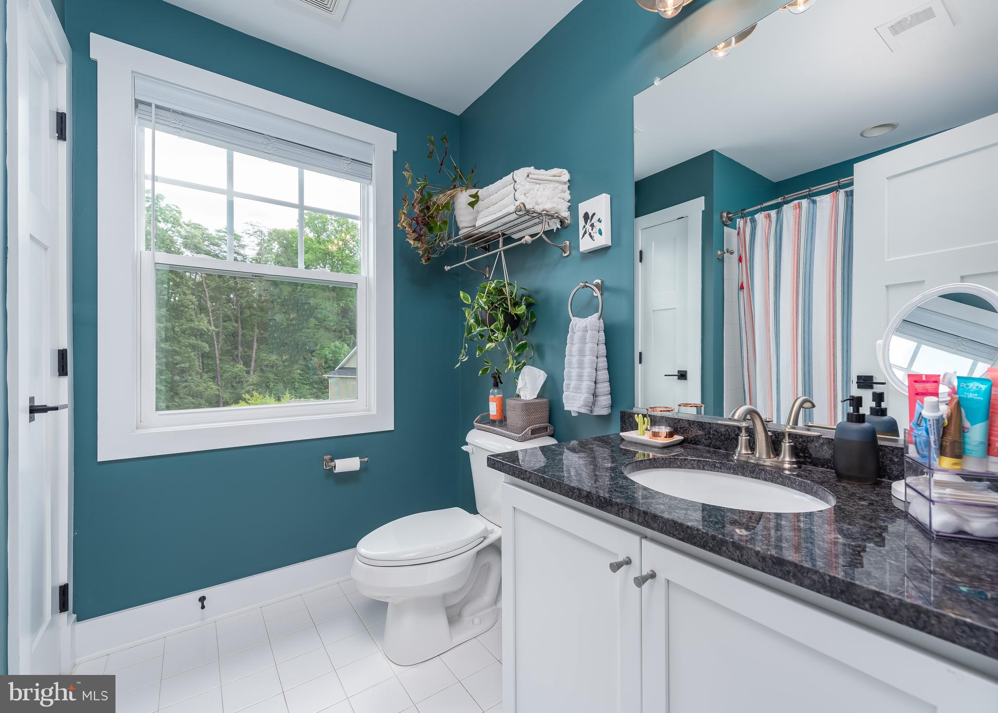 1114 Chevron Road Severn, MD 21144 - Photo 24 of 41 Upper hall full bathroom