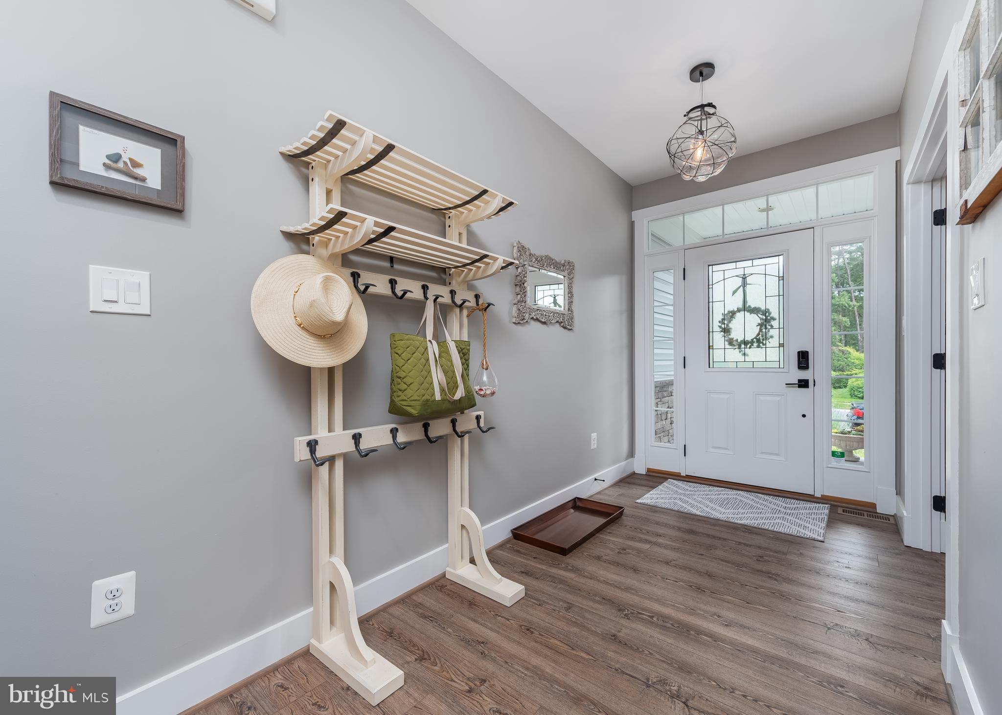 1114 Chevron Road Severn, MD 21144 - Photo 5 of 41 Welcoming foyer