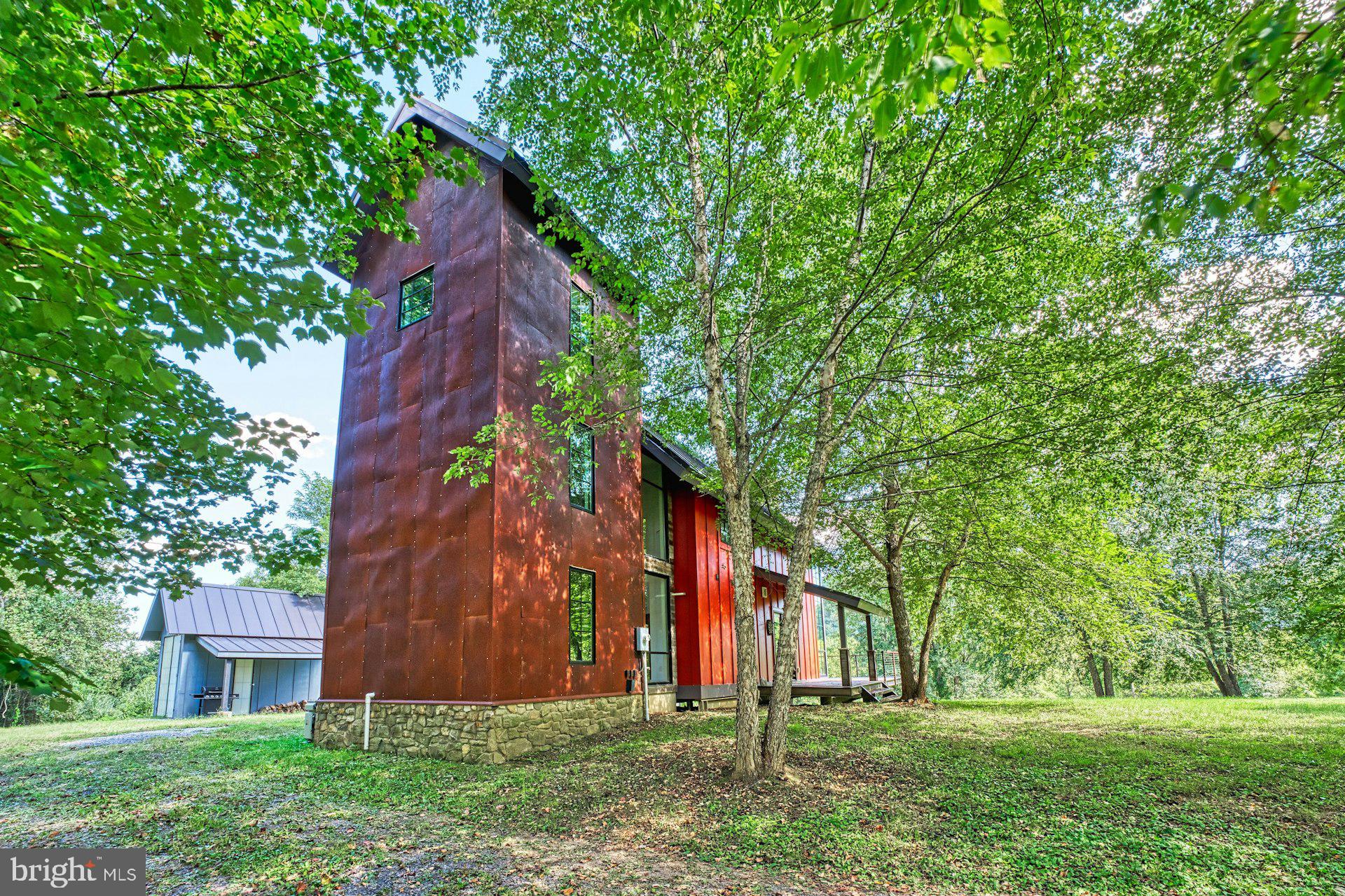 10420 Freeland Ridge Delaplane, VA 20144 - Photo 54 of 75 Gallery Image 54