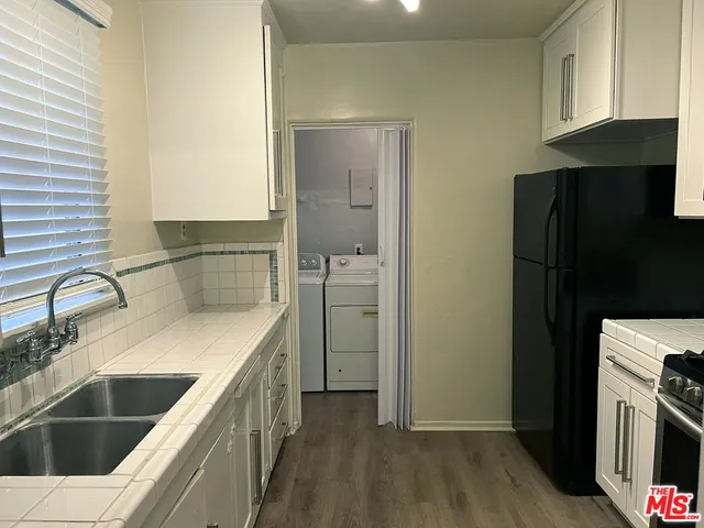 $2,795 | 2749 South Sepulveda Boulevard, Los Angeles, CA 90064