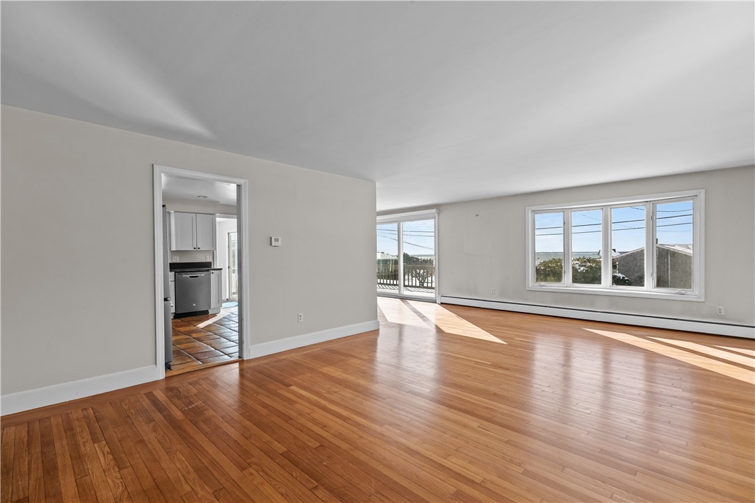 19 Chartier Circle Newport, RI 02840 - Photo 8 of 23