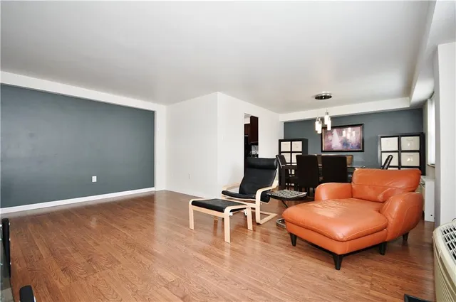 $145,000 | 4625 Fifth Avenue, Unit 202, Pittsburgh, PA 15213