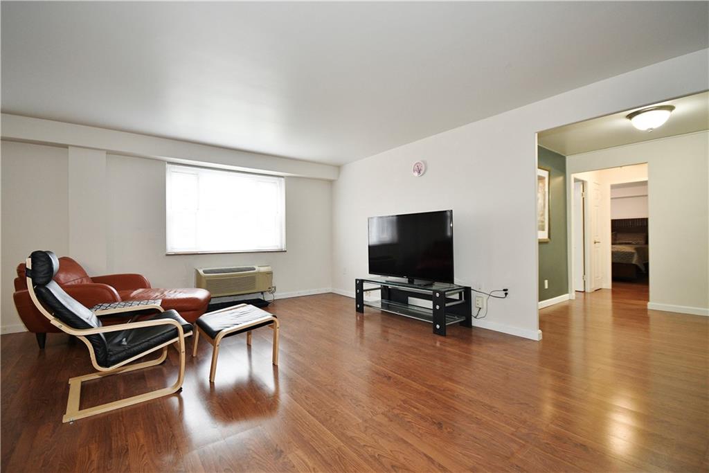 4625 Fifth Avenue, Unit 202 Pittsburgh, PA 15213 - Photo 18 of 32