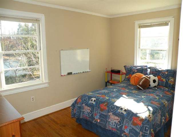 79 Tanyard Road Greenville, SC 29609 - Photo 5 of 19