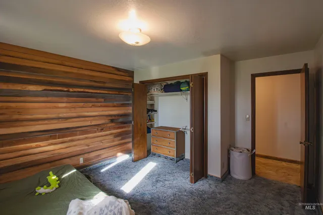 $1,250,000 | 887 Overstreet Road, Nyssa, OR 97913