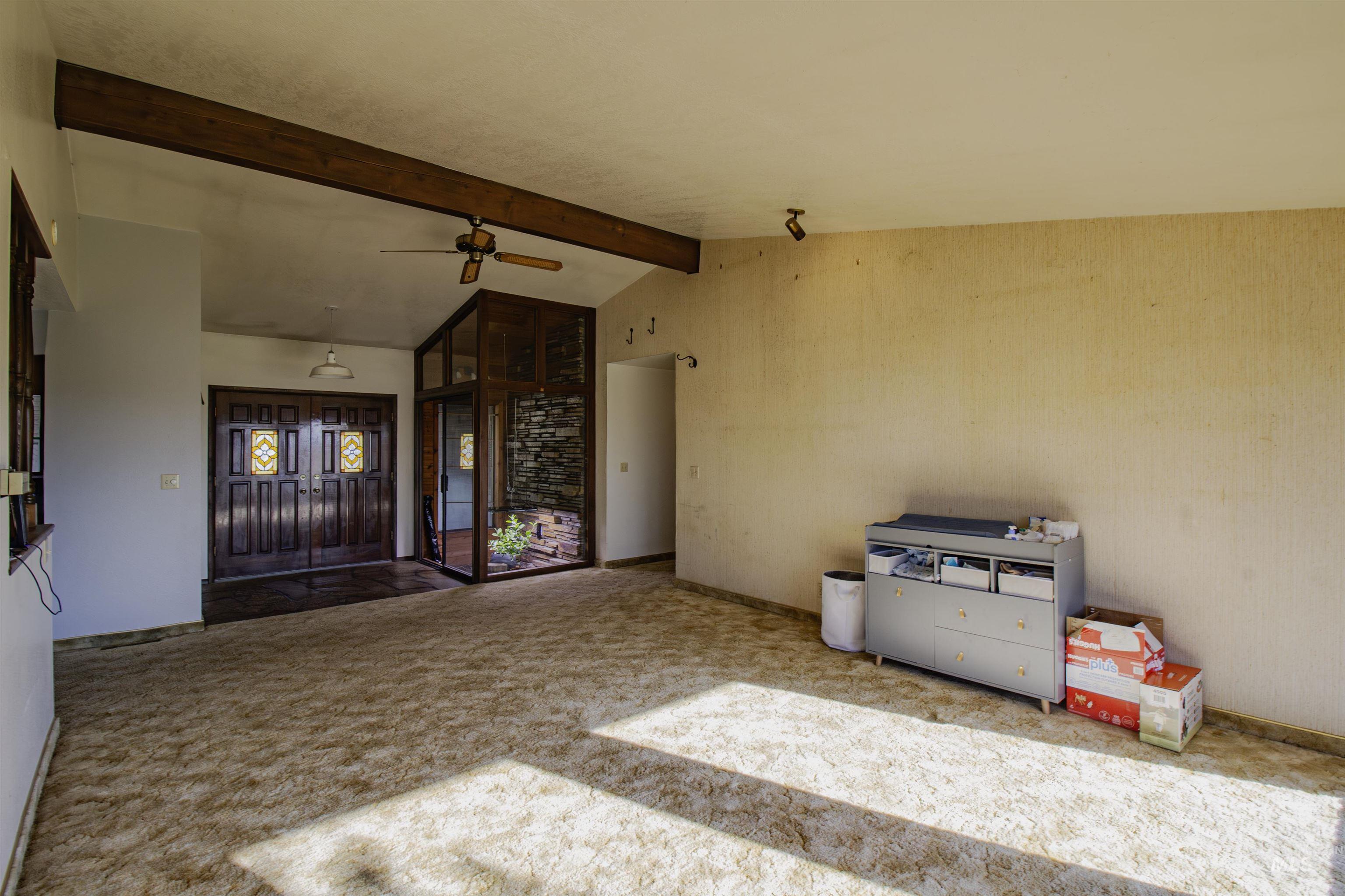 887 Overstreet Road Nyssa, OR 97913 - Photo 10 of 50 View of patio / terrace with a ceiling fan
