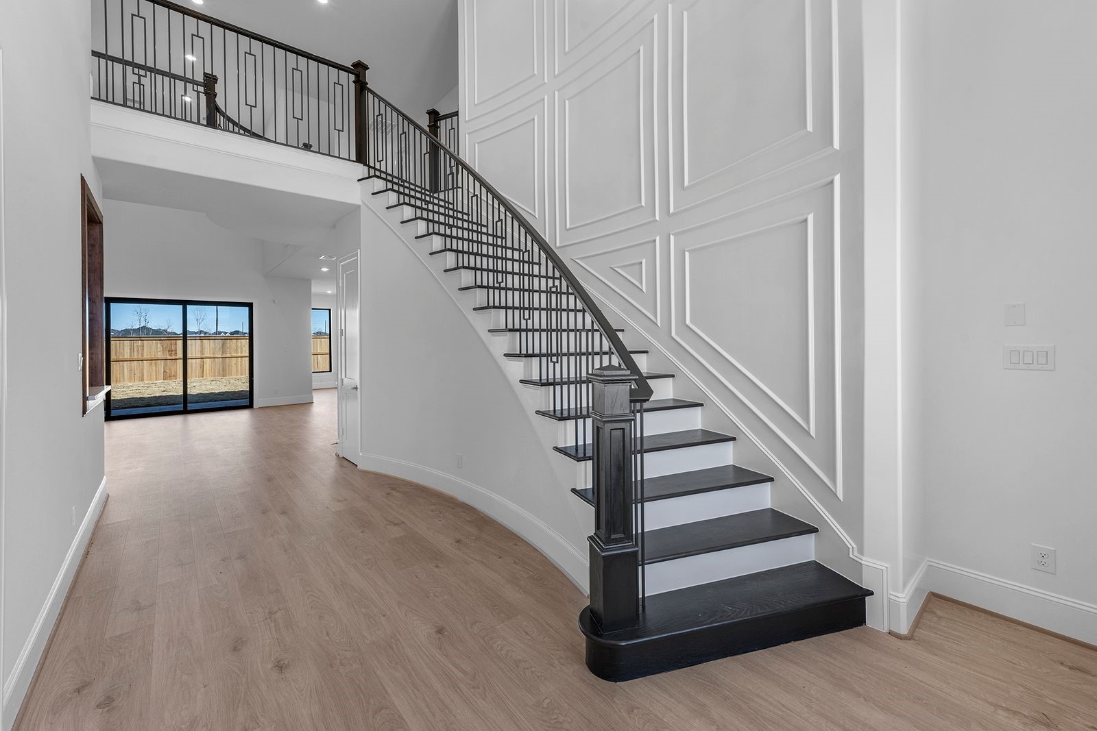 7703 Sparkle Dunn Court Fulshear, TX 77441 - Photo 4 of 26