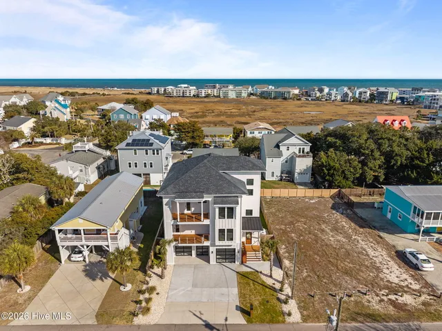 $1,690,000 | 220 Georgia Avenue, Carolina Beach, NC 28428