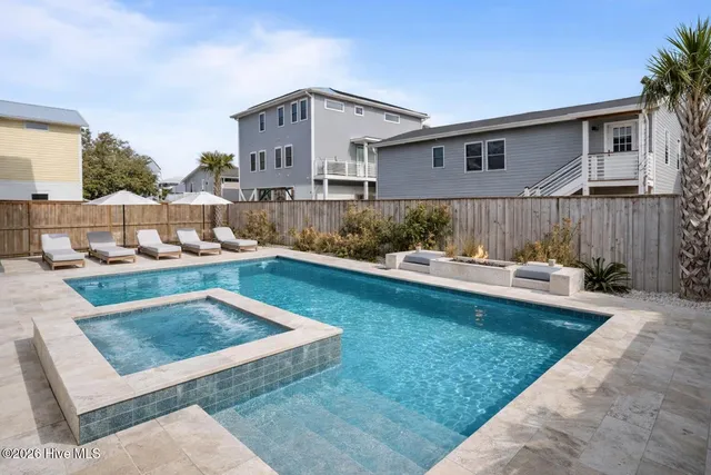 $1,690,000 | 220 Georgia Avenue, Carolina Beach, NC 28428