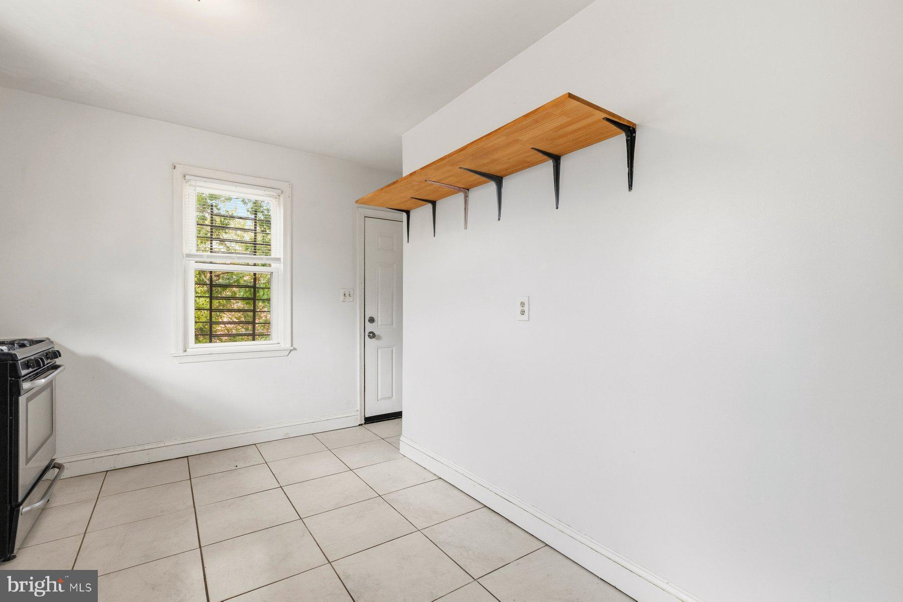 7906 Hillendale Road Parkville, MD 21234 - Photo 10 of 35 Gallery Image 10