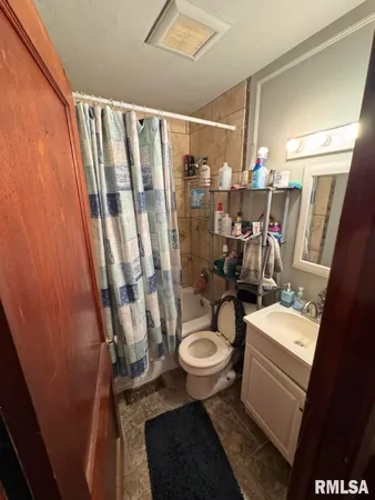 $44,900 | 2417 West Ann Street, Peoria, IL 61605
