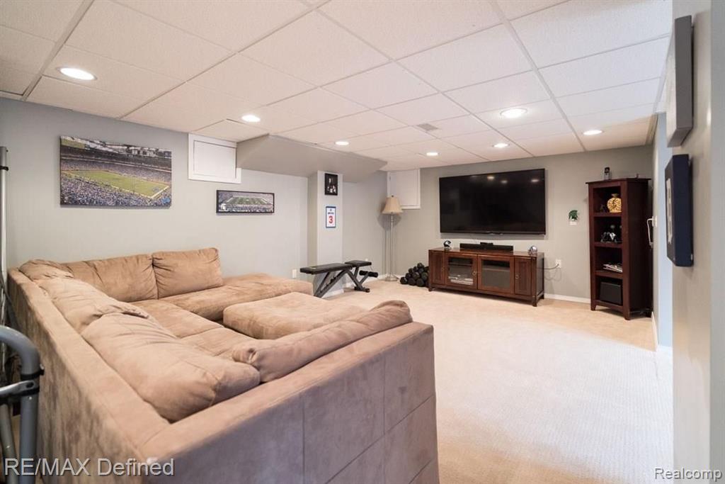 260 Coldiron Drive Rochester Hills, MI 48307 - Photo 29 of 42