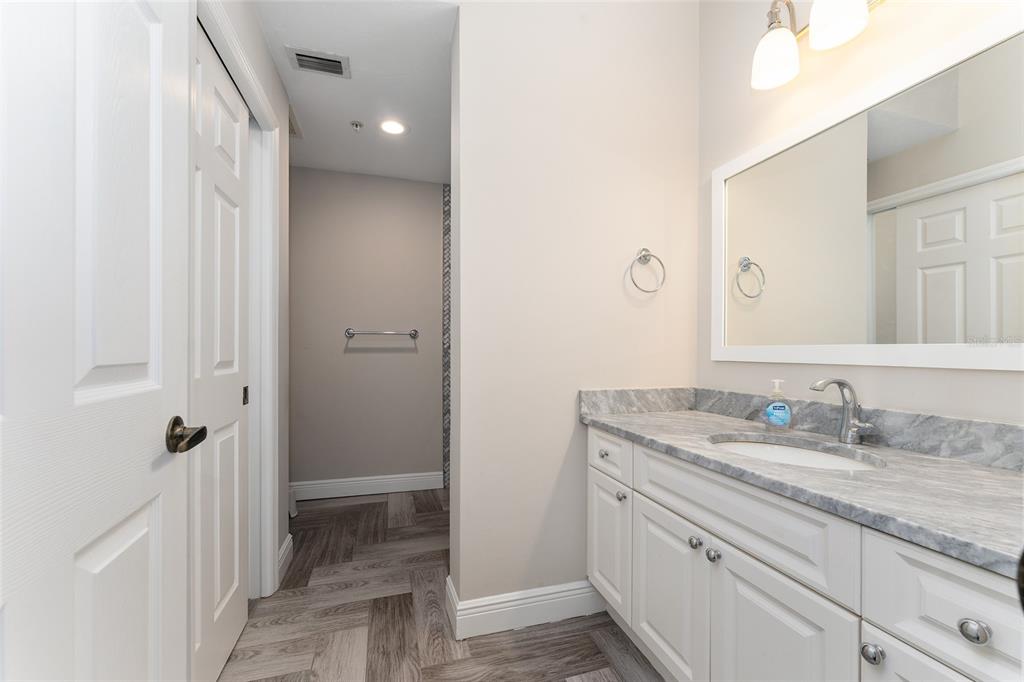 201 Southeast 2nd Avenue, Unit 418 Gainesville, FL 32601 - Photo 42 of 59