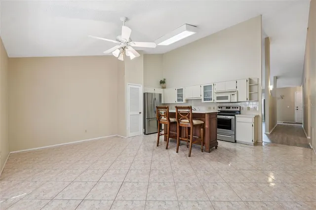 $275,000 | 2192 Swedish Drive, Unit 26, Clearwater, FL 33763