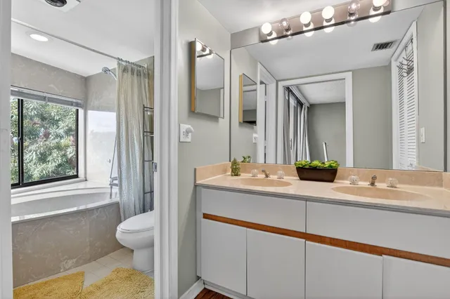 a view of outdoor space yard and patio