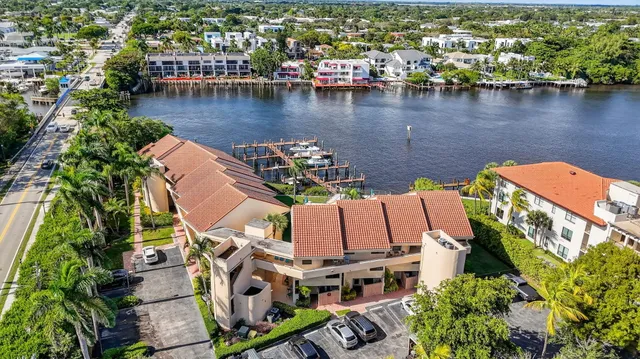 $750,000 | 1111 George Bush Boulevard, Unit L, Delray Beach, FL 33483