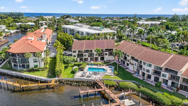 $750,000 | 1111 George Bush Boulevard, Unit L, Delray Beach, FL 33483