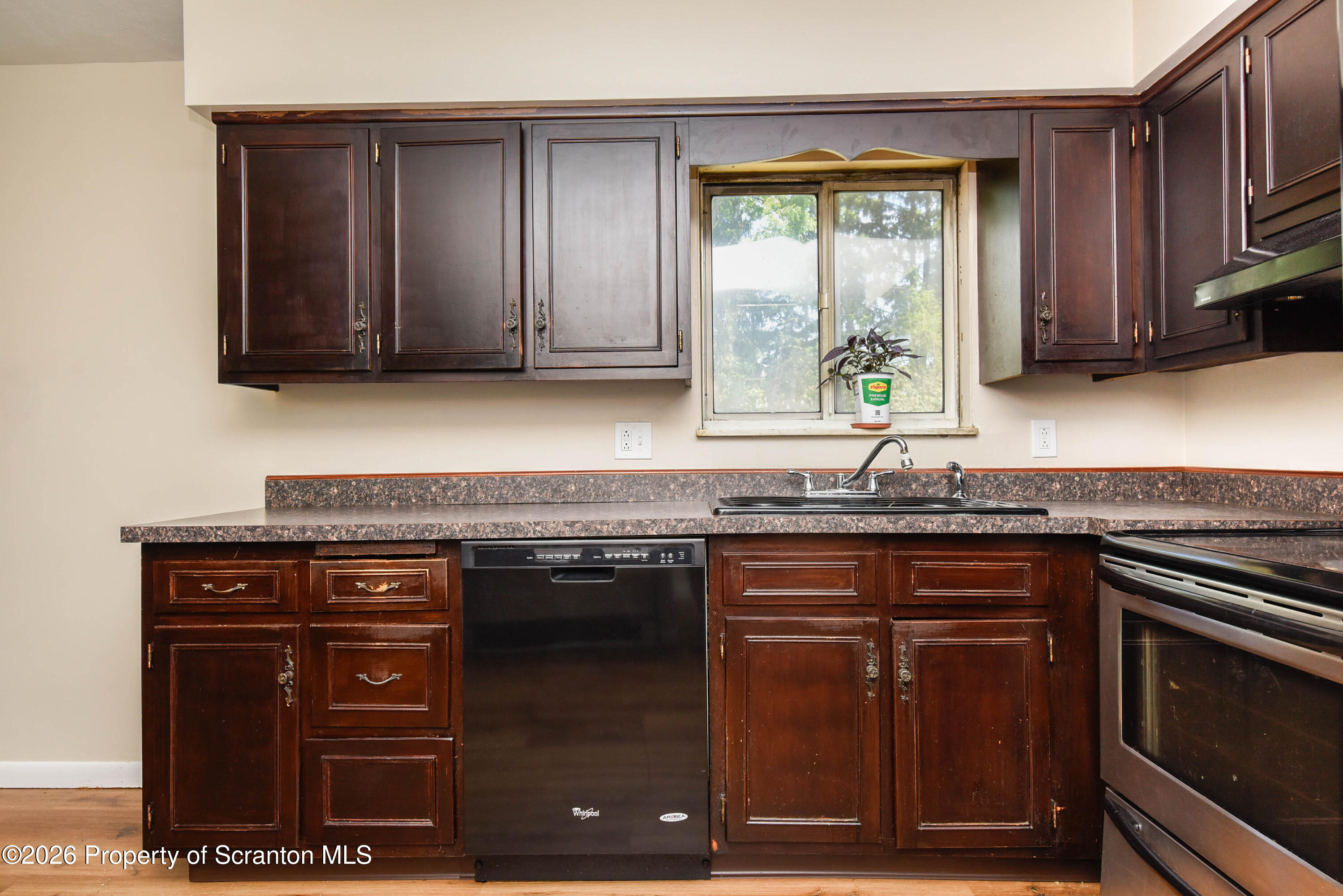 2610 Price Street Scranton, PA 18504 - Photo 23 of 83 _DSC3552