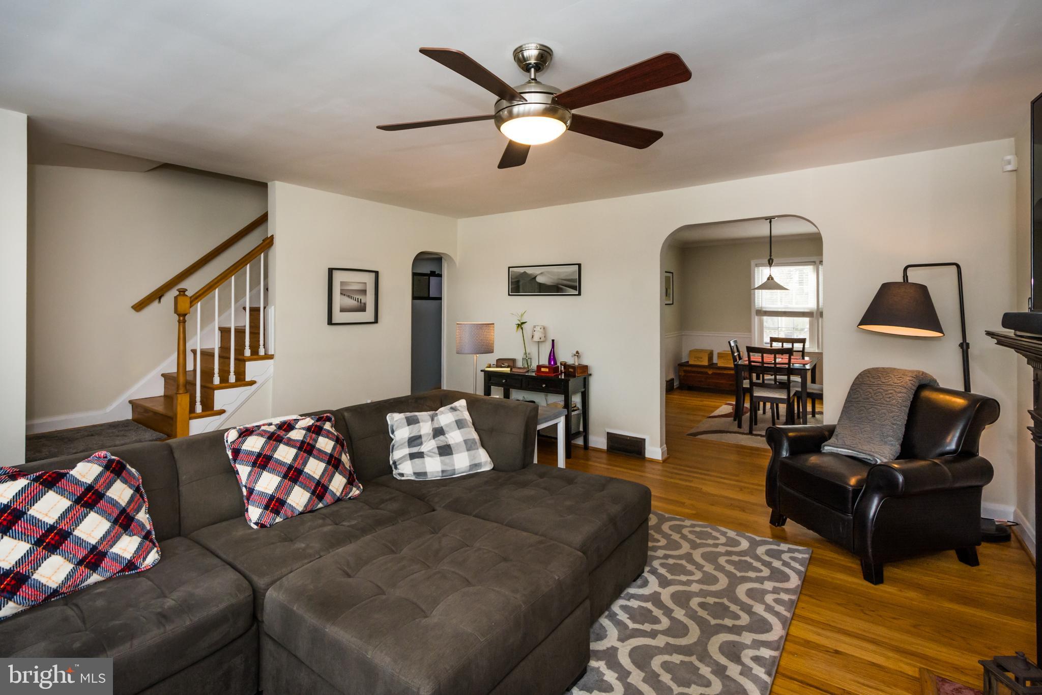 1611 Loch Ness Road Towson, MD 21286 - Photo 6 of 27 Leads to dinning room and family room