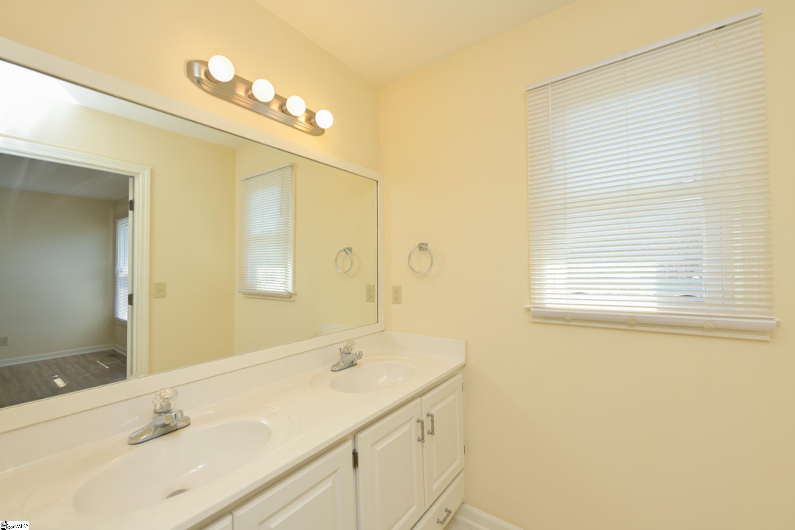 203 Videl Way Simpsonville, SC 29681 - Photo 19 of 33