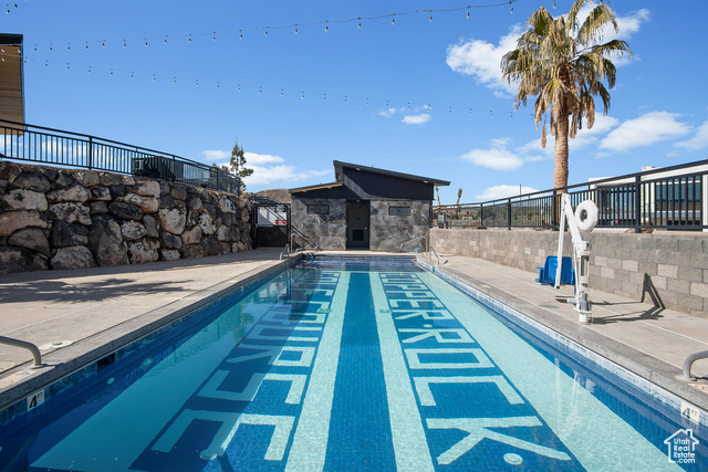 3558 South Cypress Road Hurricane, UT 84737 - Photo 54 of 57 View of swimming pool