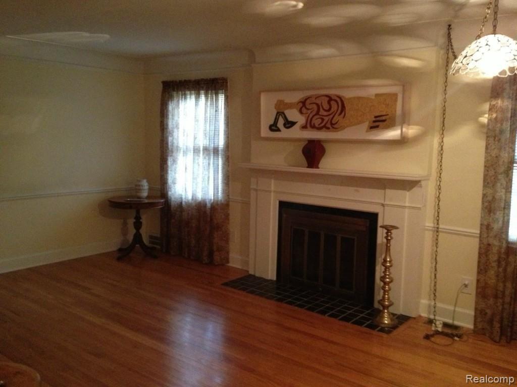 3756 Cumberland Road Berkley, MI 48072 - Photo 4 of 14 photo 14.jpg