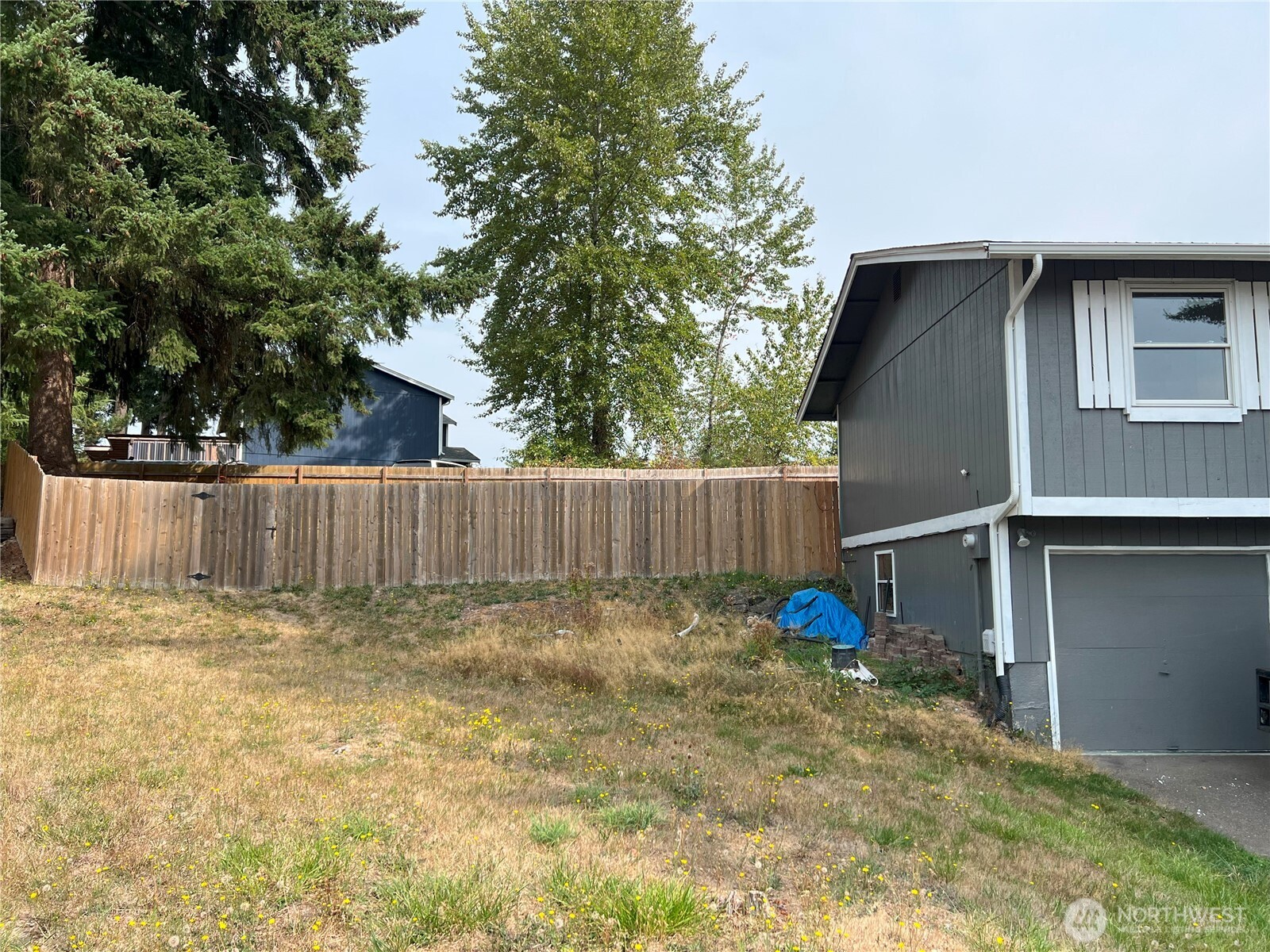 511 190th Street East Spanaway, WA 98387 - Photo 3 of 33 a view of back yard