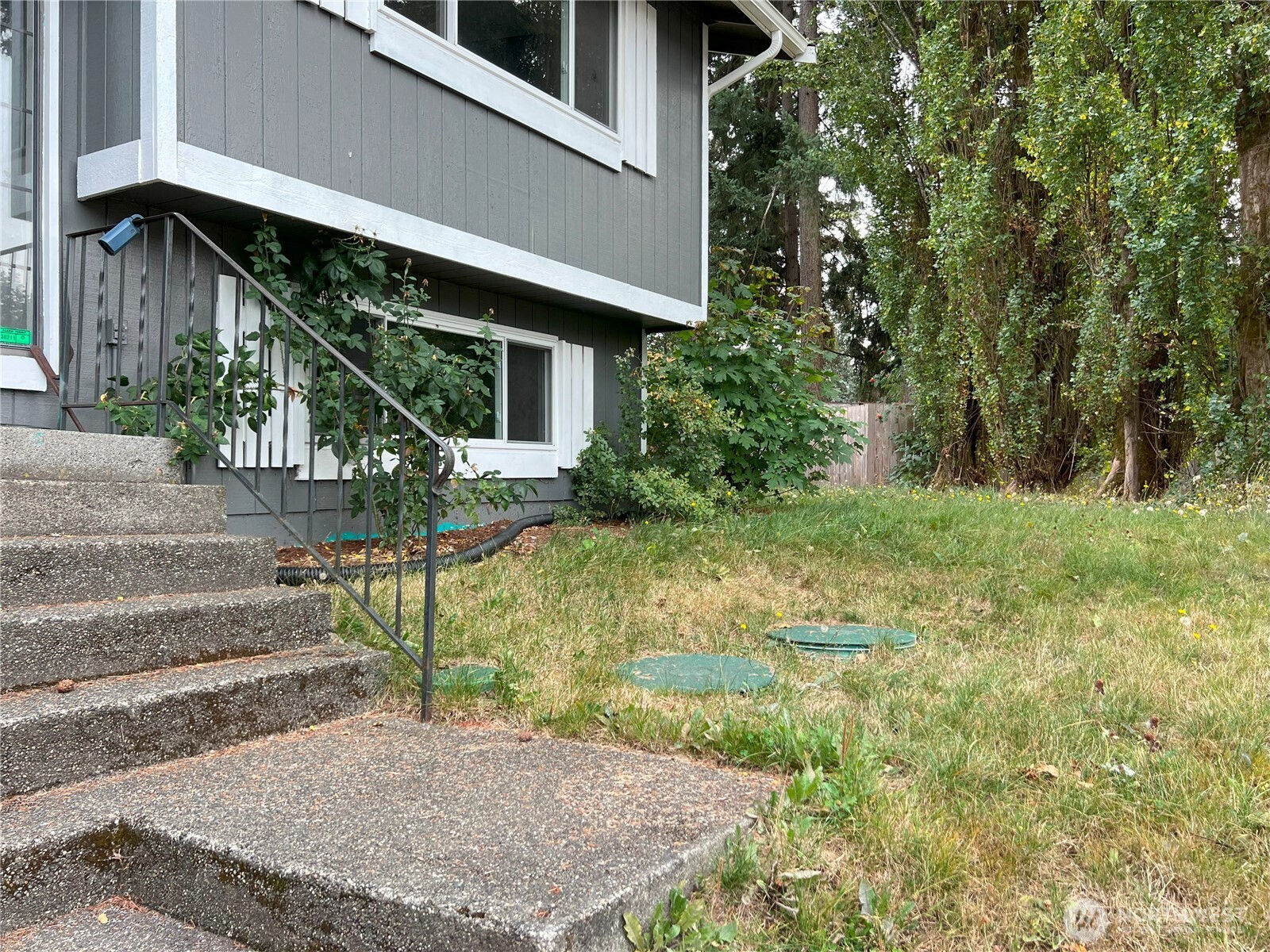 511 190th Street East Spanaway, WA 98387 - Photo 5 of 33 a view of a house with a yard