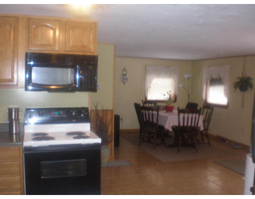 67 Border Road Holbrook, MA 02343 - Photo 5 of 5