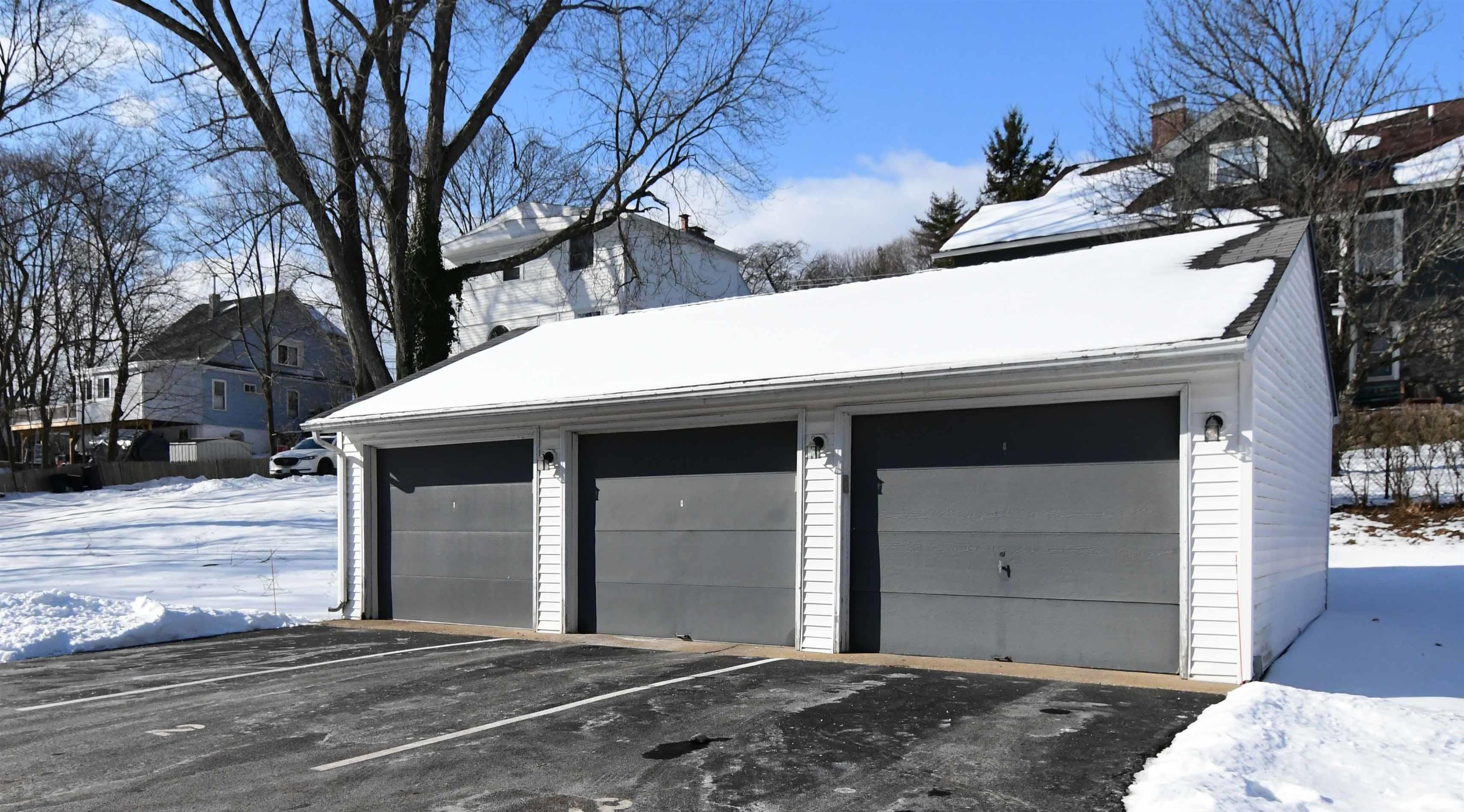 1325 Candia Road, Unit 3 Manchester, NH 03109 - Photo 15 of 22 Gallery Image 15
