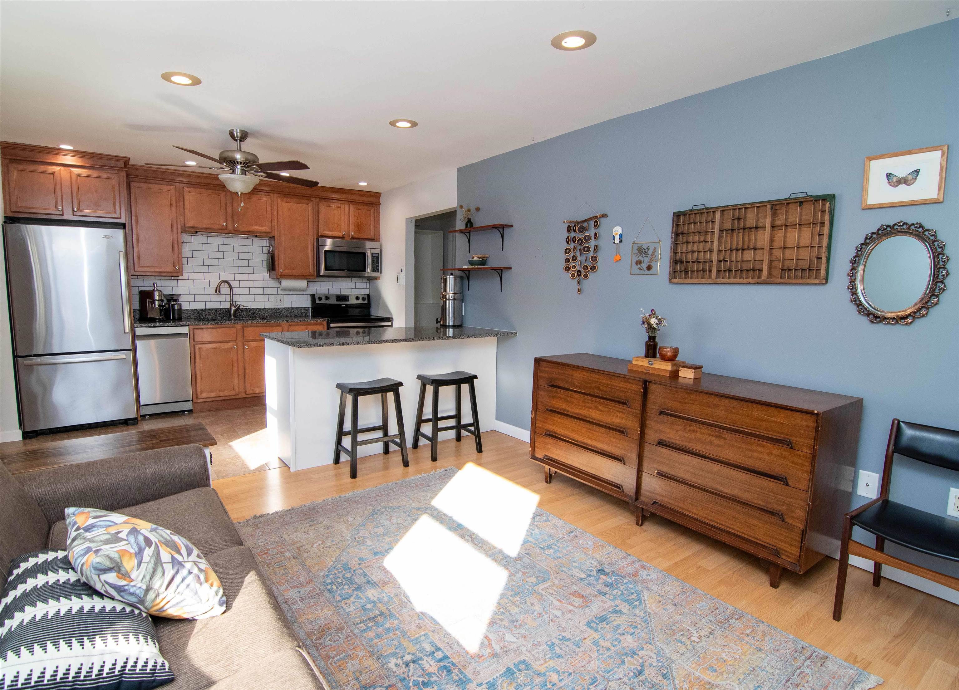 1325 Candia Road, Unit 3 Manchester, NH 03109 - Photo 4 of 22 Gallery Image 4