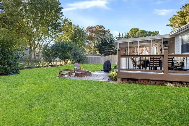 $315,000 | 6121 West 54th Terrace, Mission, KS 66202