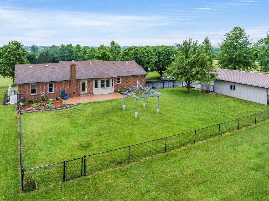 95 Tuggle Road Danville, KY 40422 - Photo 6 of 36 IMG_7605