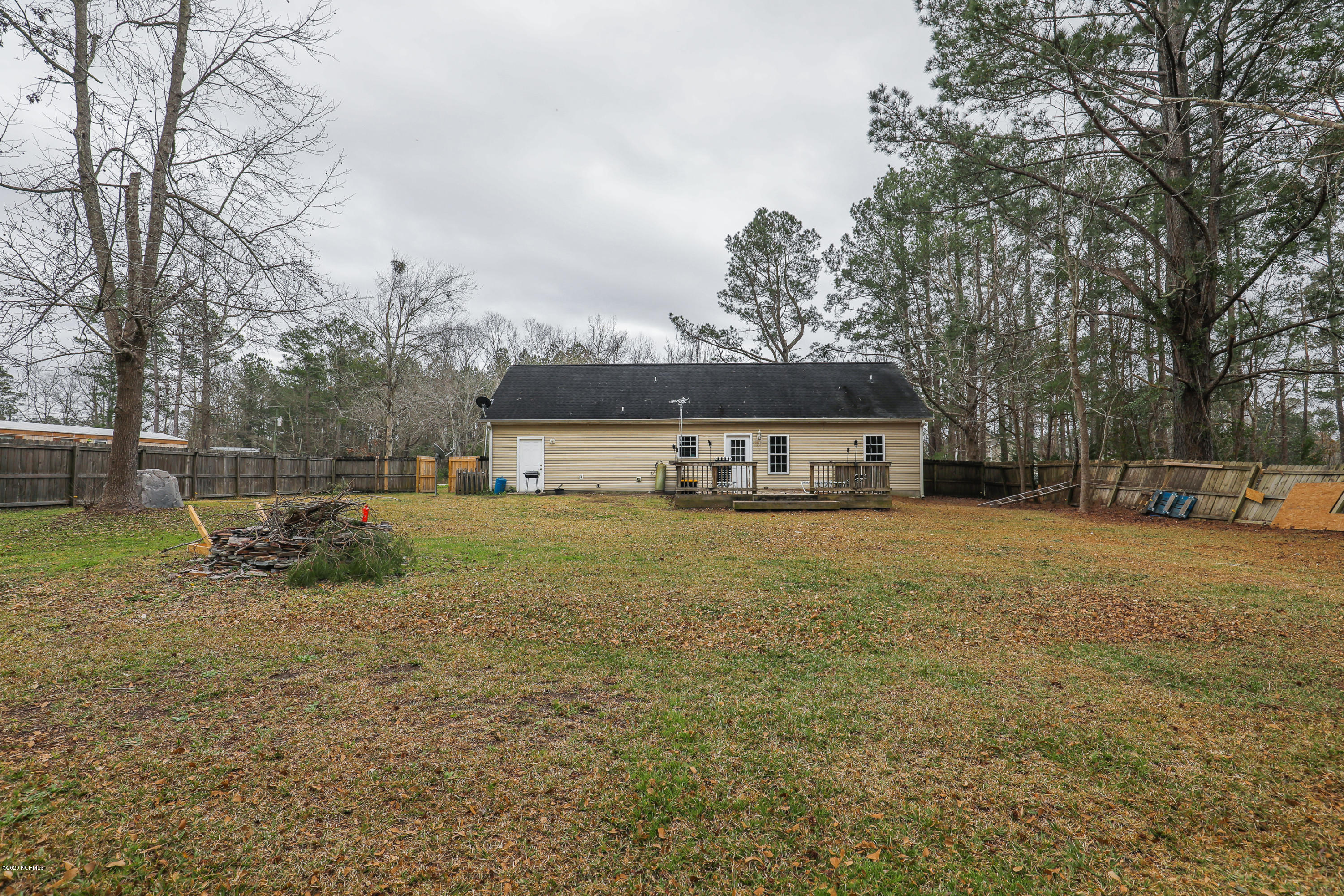 272 Graytown Road Jacksonville, NC 28540 - Photo 24 of 25 untitled-9598