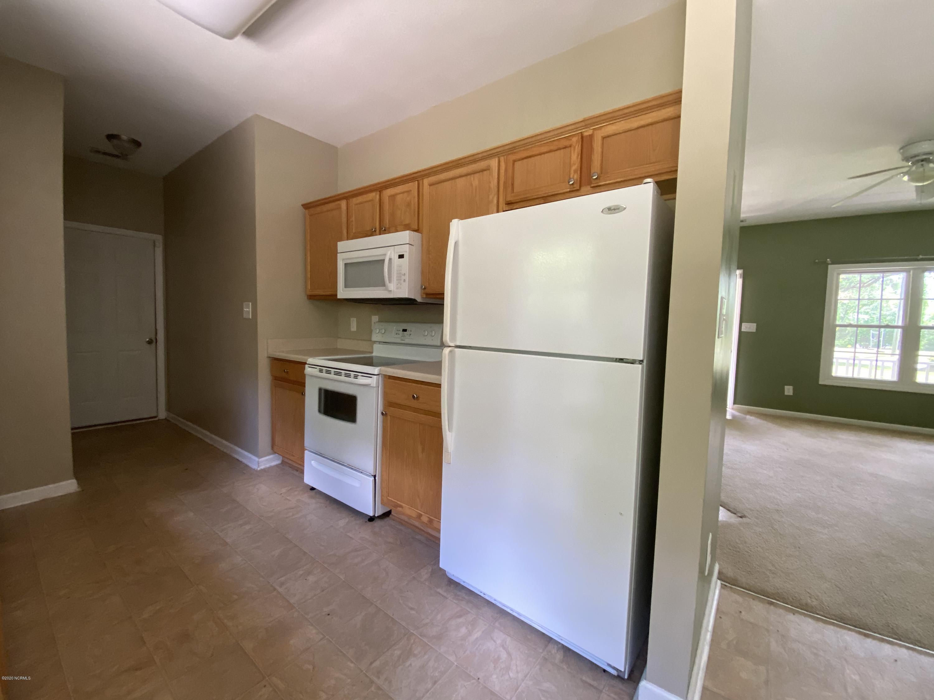 272 Graytown Road Jacksonville, NC 28540 - Photo 7 of 25 IMG_2226