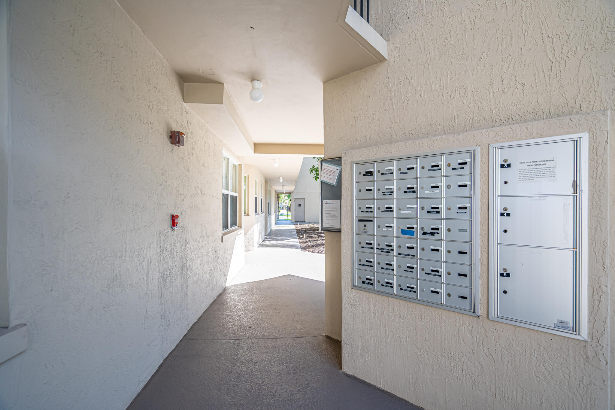 27 Royal Palm Way, Unit 202 Boca Raton, FL 33432 - Photo 5 of 23 cups-02