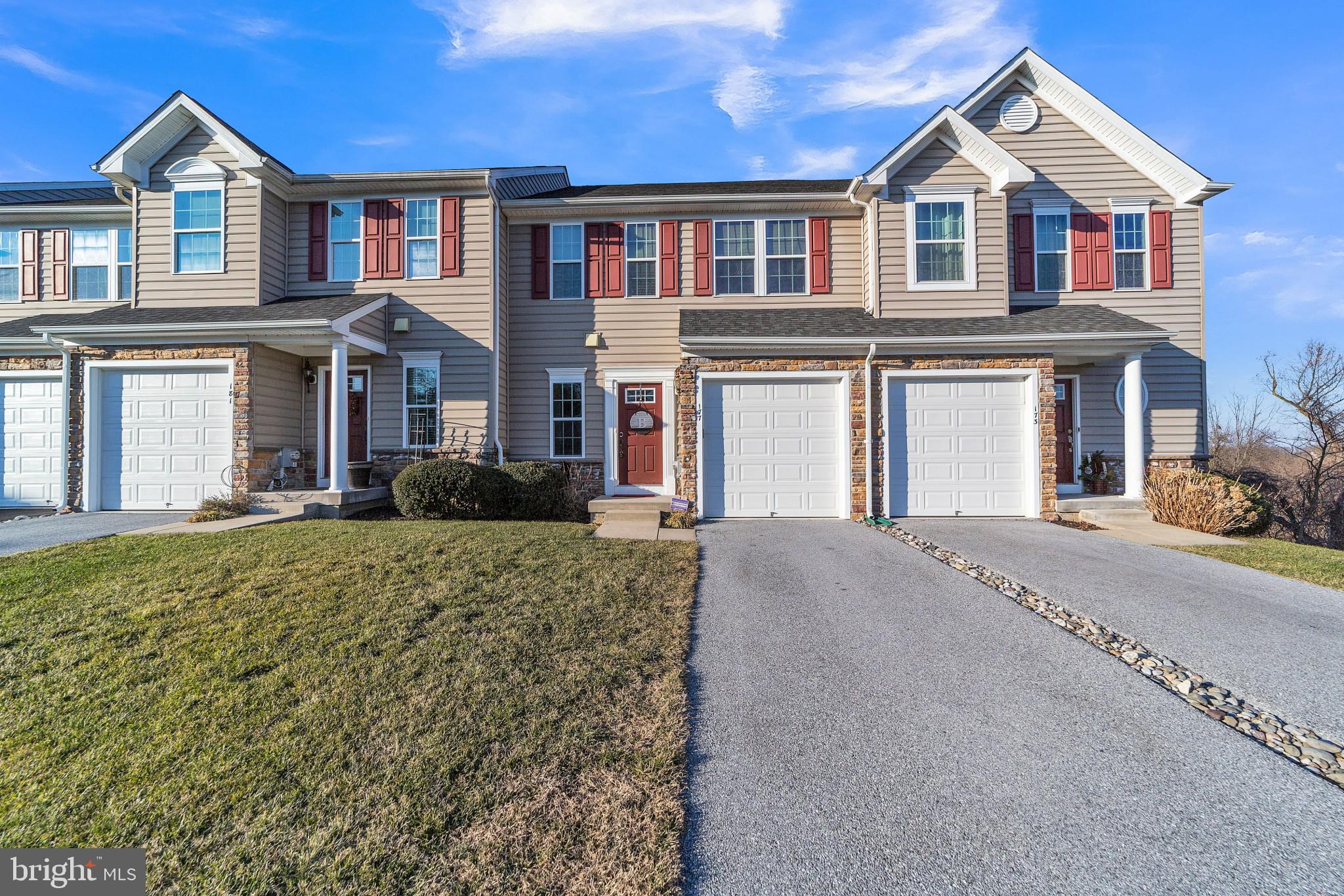 177 Tulsk Road Avondale, PA 19311 - Photo 1 of 30 Exterior Front