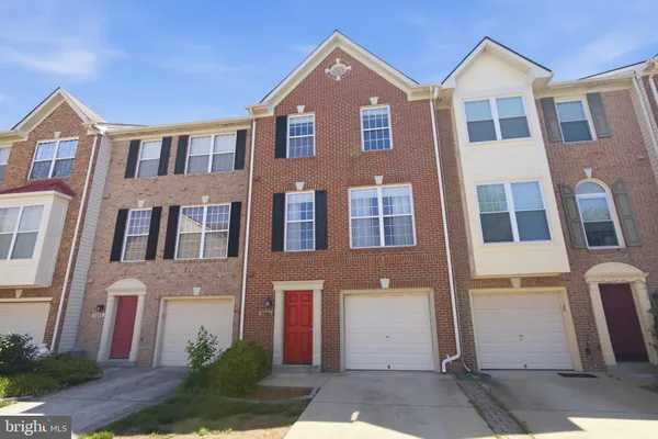 $3,100 | 5504 Sacramento Mews Place, Alexandria, VA 22309