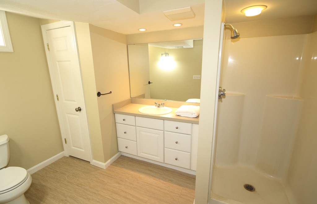 81 Burroughs Road North Reading, MA 01864 - Photo 16 of 29 Gallery Image 16