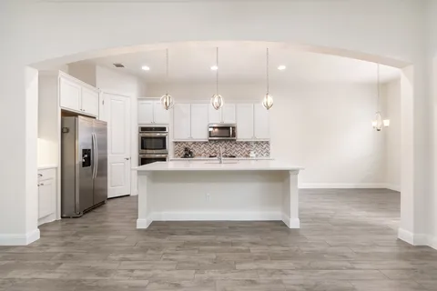 $649,900 | 2304 Arroyo Grande, Leander, TX 78641
