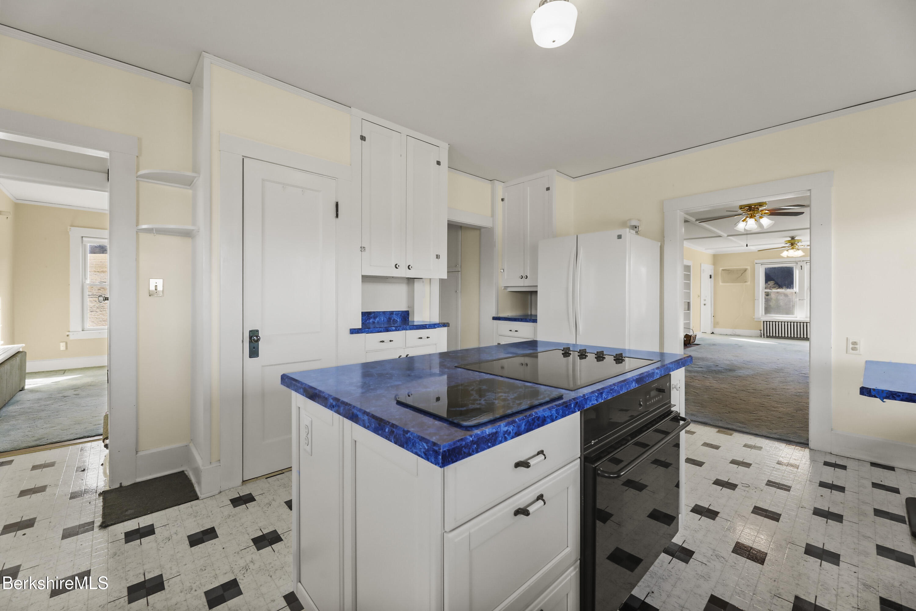860 Stratton Road Williamstown, MA 01267 - Photo 29 of 63 Kitchen