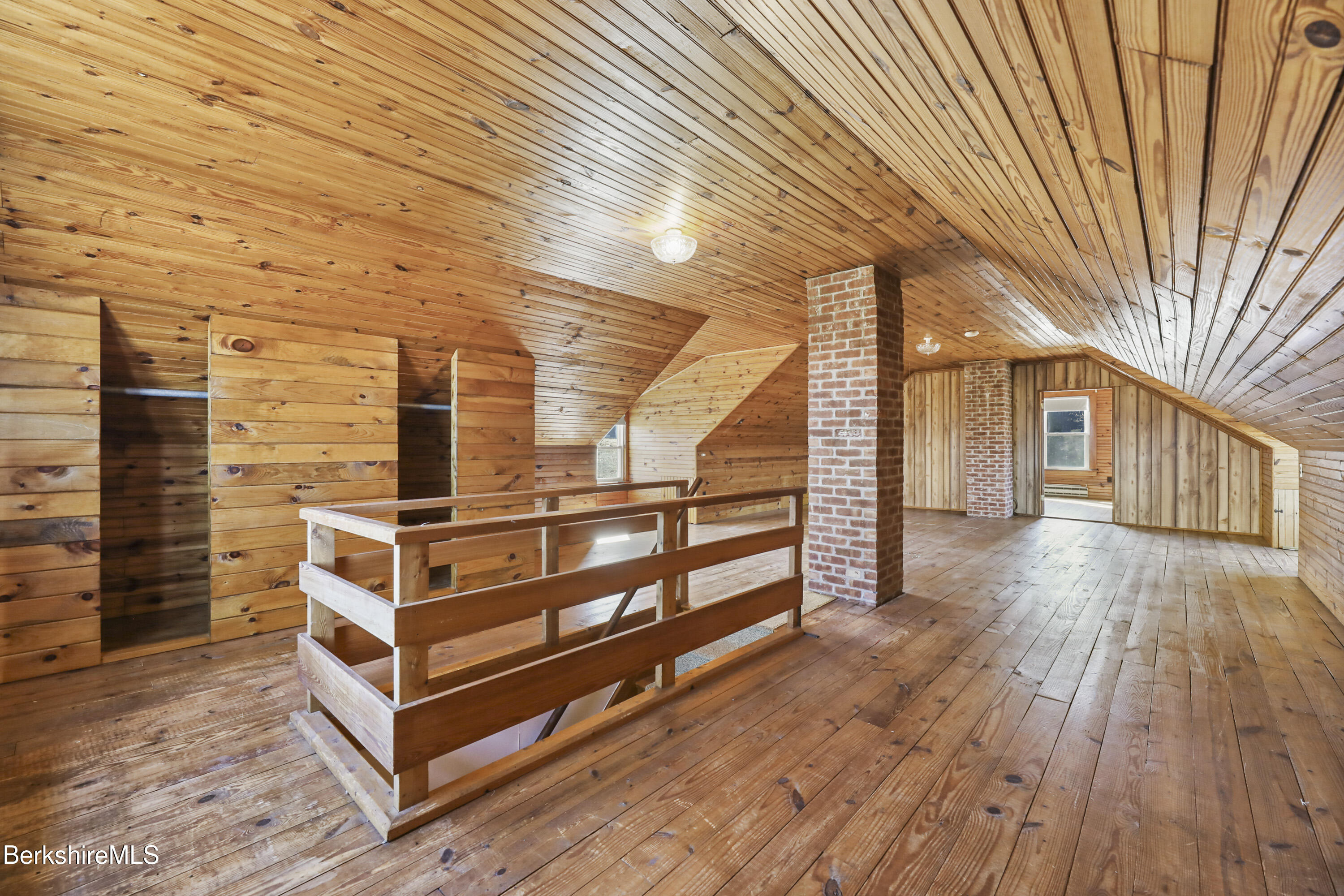 860 Stratton Road Williamstown, MA 01267 - Photo 41 of 63 Second floor bonus room