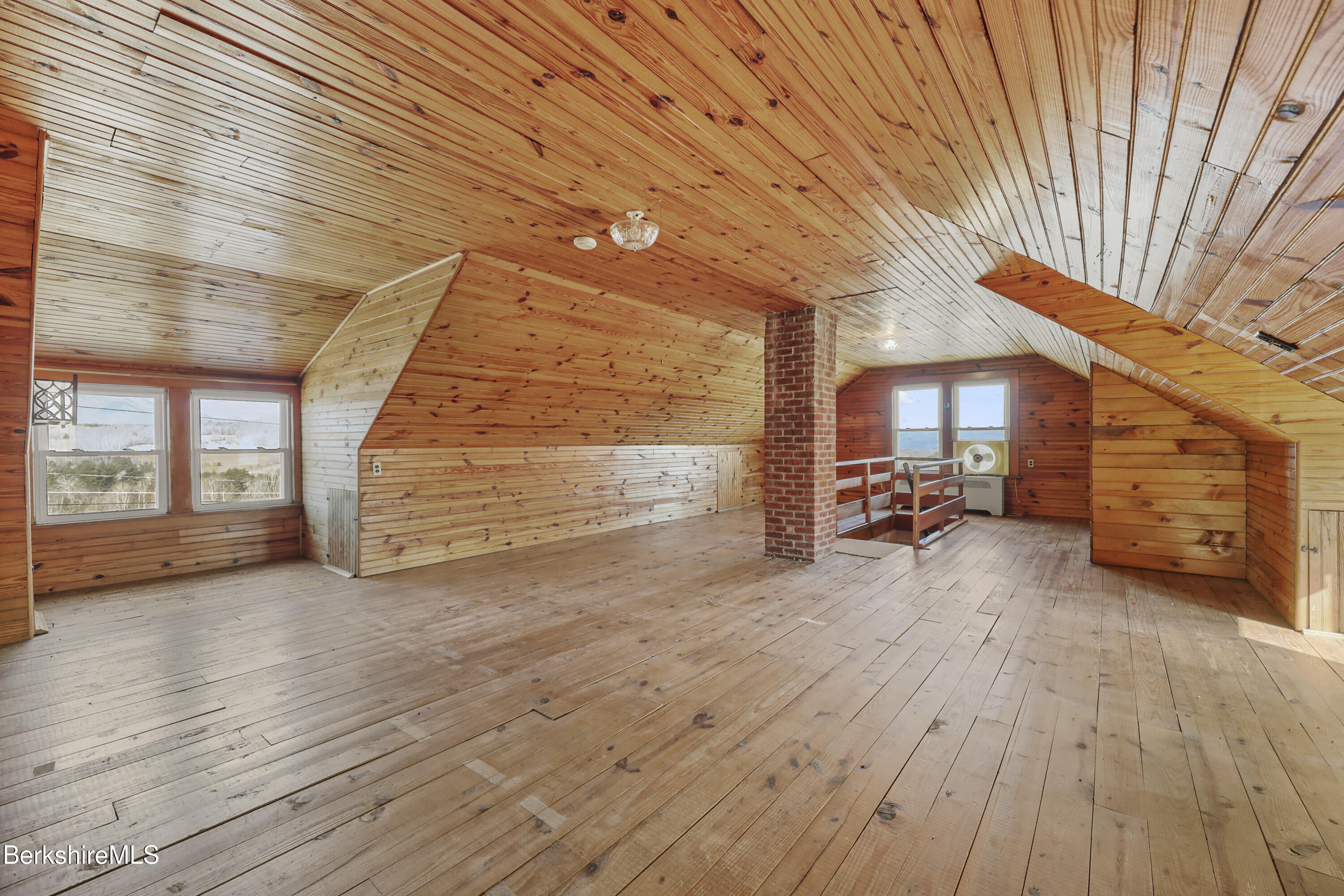 860 Stratton Road Williamstown, MA 01267 - Photo 43 of 63 Second floor bonus room