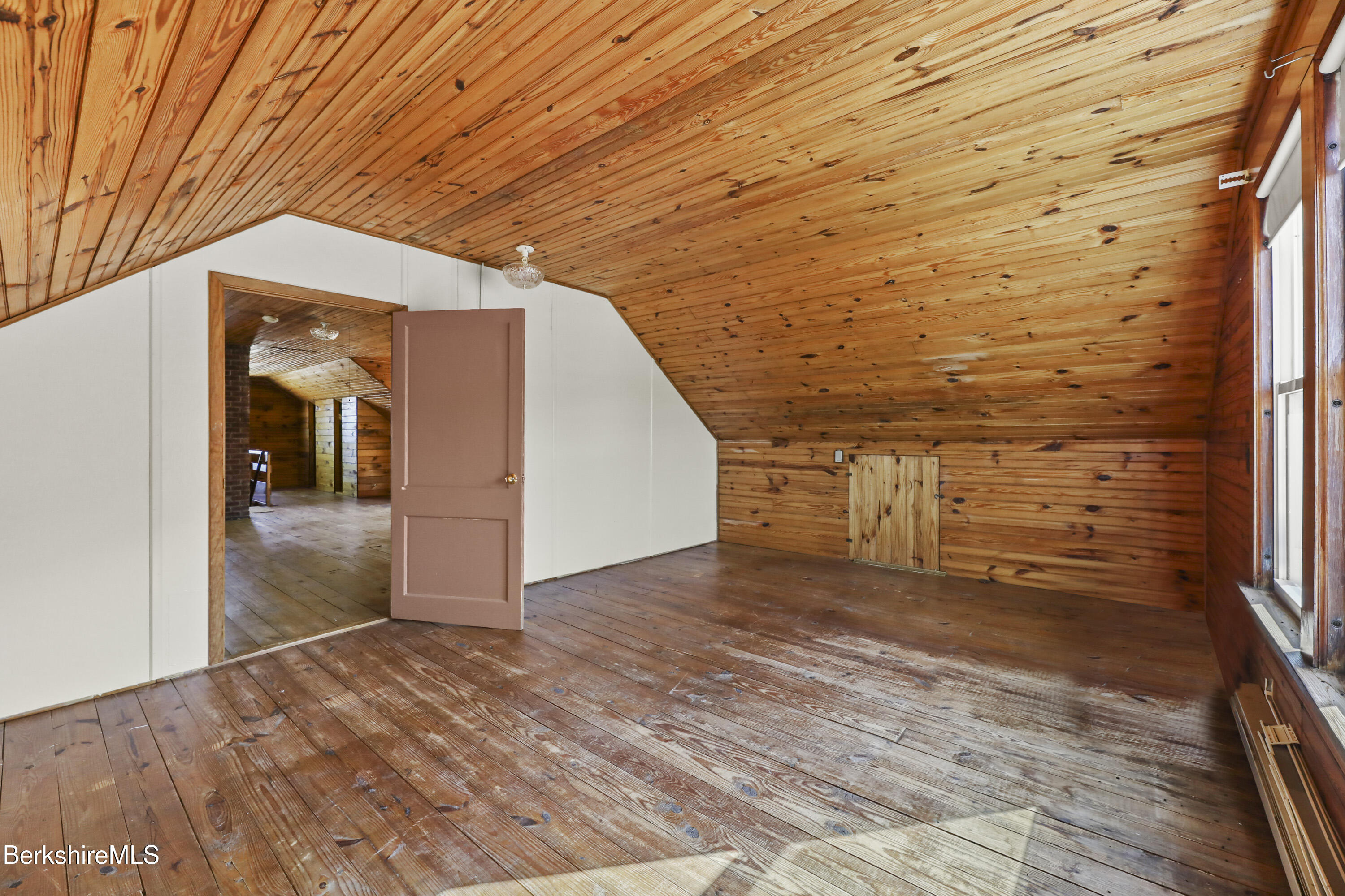 860 Stratton Road Williamstown, MA 01267 - Photo 45 of 63 Second floor, bedroom three