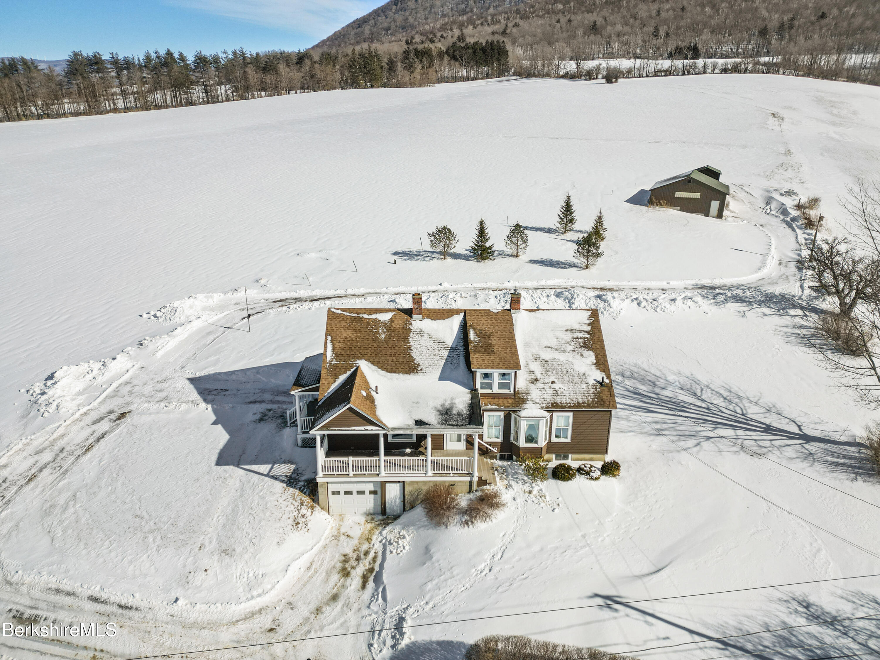 860 Stratton Road Williamstown, MA 01267 - Photo 61 of 63 Aerial view towards northeast