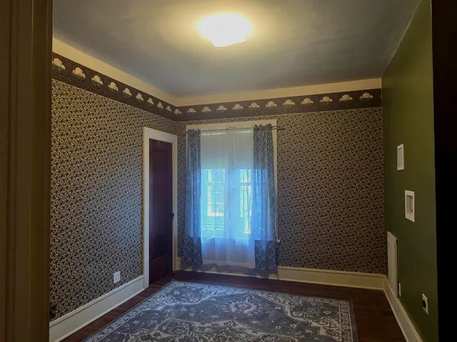 $279,000 | 106 East Mechanic Street, Yale, MI 48097